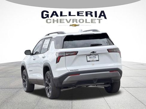 New 2026 Chevrolet Equinox LT w/ Midnight Edition FWD image 5