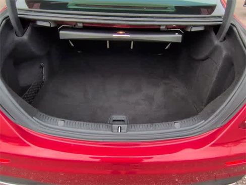 Used 2019 Mercedes-Benz E 300 image 37
