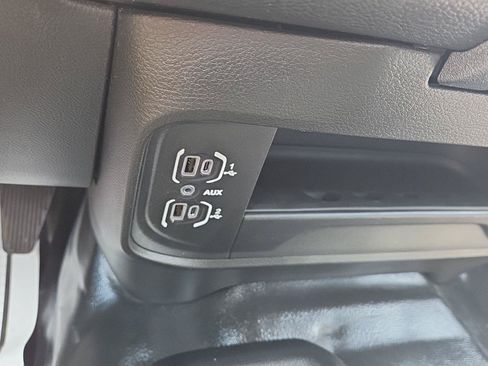 Used 2022 RAM 2500 Tradesman AWD/4WD image 30