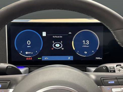 Used 2025 Hyundai Sonata Limited image 18