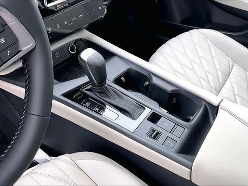 New 2026 Nissan Sentra SL image 11