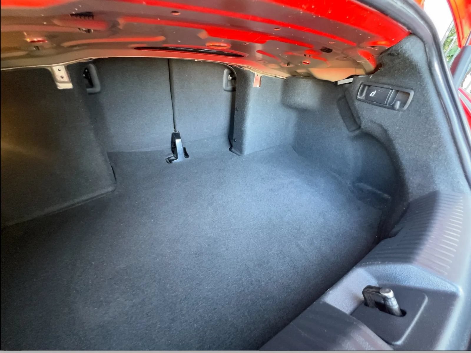 Used 2016 Volkswagen Beetle 1.8T SEL FWD image 45