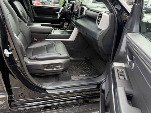 Used 2025 Toyota Tundra Platinum AWD/4WD image 22