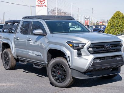 New 2025 Toyota Tacoma SR5