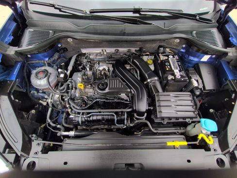 Used 2022 Volkswagen Taos SE image 30