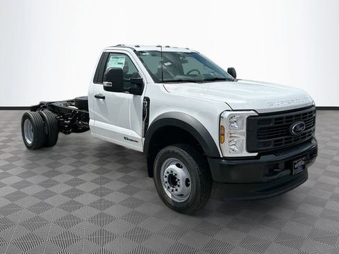 New 2025 Ford F550 2WD Regular Cab Super Duty image 2
