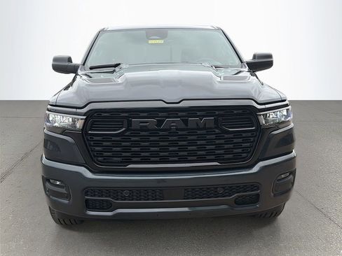New 2026 RAM 1500 Express AWD/4WD image 9