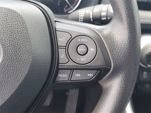 Used 2024 Toyota RAV4 XLE image 24