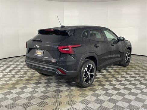 New 2026 Chevrolet Trax RS w/ Sunroof Package image 23