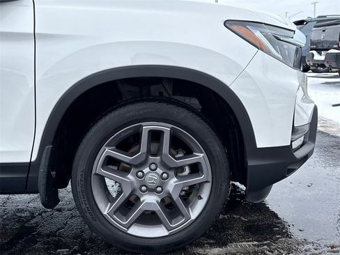 Certified 2023 Honda Passport EX-L image 13