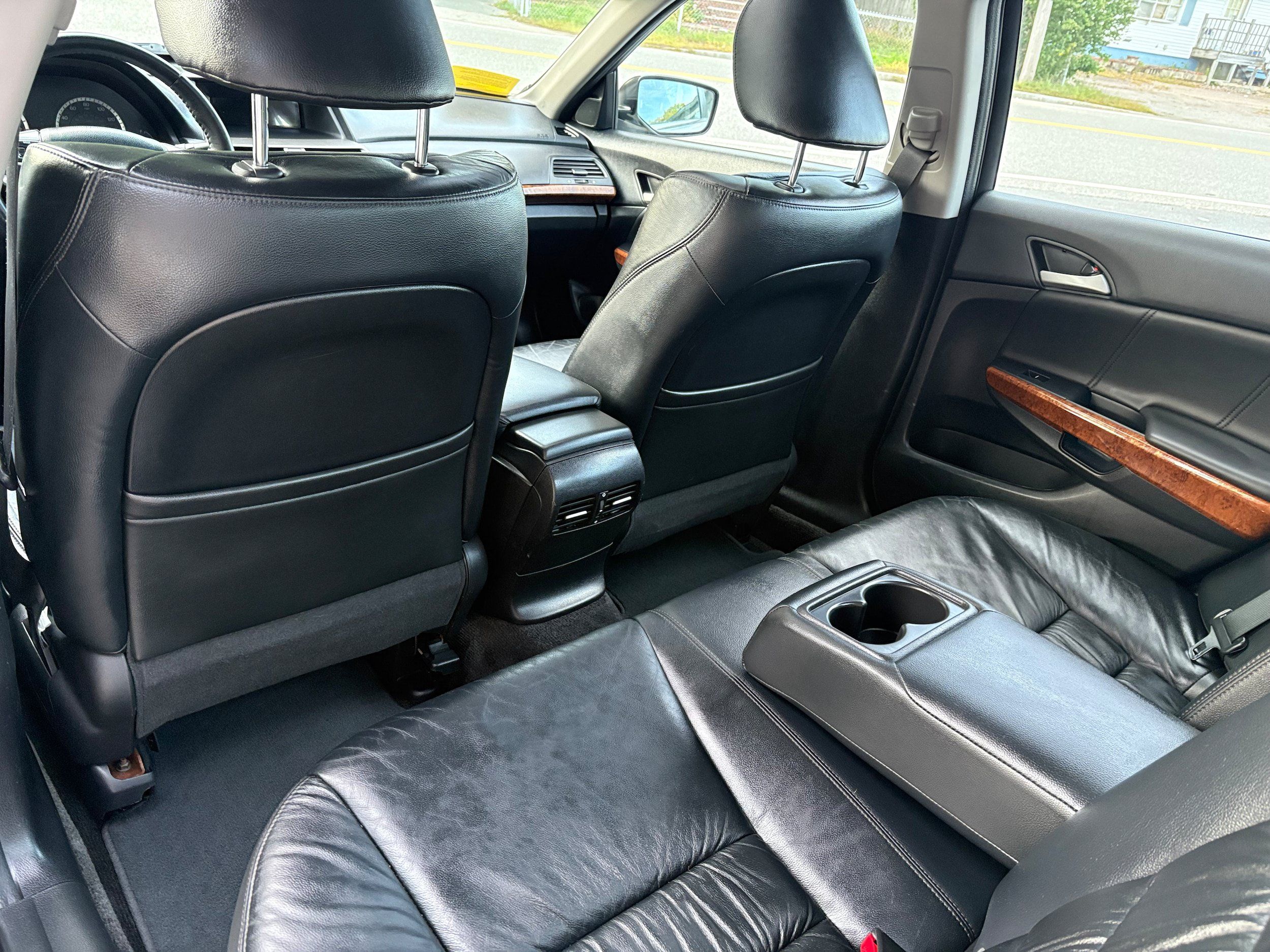 Used 2011 Honda Accord EX-L image 16
