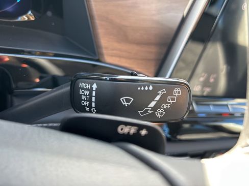 New 2026 Volkswagen Atlas SE image 24