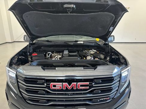 Used 2023 GMC Sierra 1500 AT4 AWD/4WD image 30