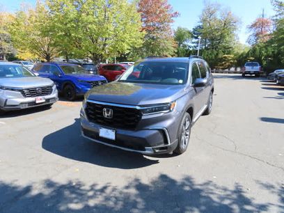 Certified 2023 Honda Pilot Touring