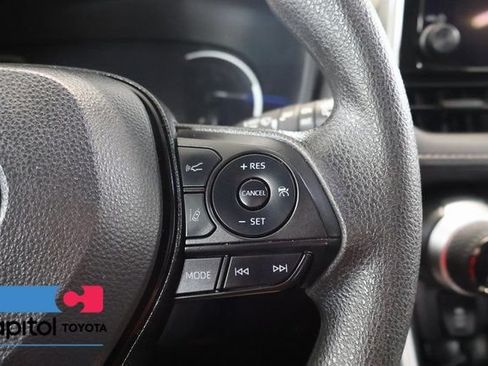 Certified 2025 Toyota RAV4 XLE AWD/4WD image 19