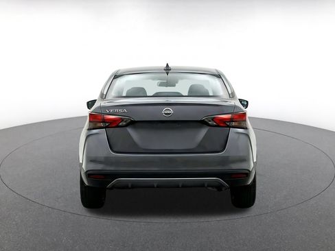 Used 2025 Nissan Versa SV FWD image 8