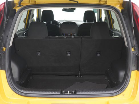 Used 2020 Kia Soul S FWD image 9