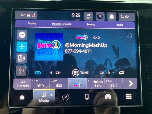 New 2025 Jeep Grand Cherokee L Altitude image 16