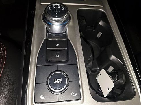 Used 2023 Ford Explorer ST-Line image 22