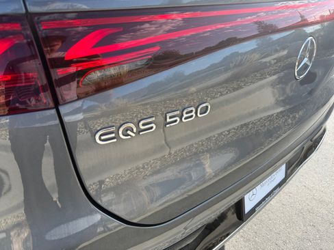 Used 2023 Mercedes-Benz EQS 580 4MATIC SUV image 24