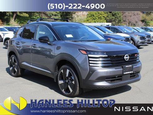 New 2026 Nissan Kicks SR image 5