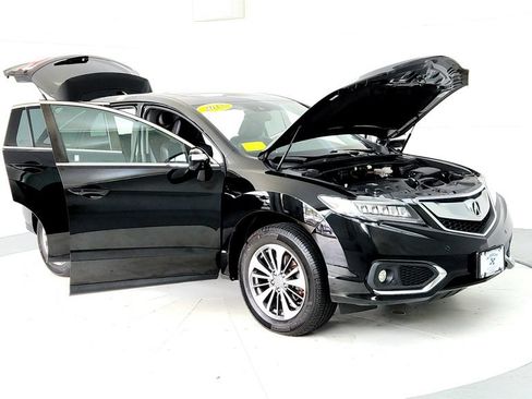 Used 2018 Acura RDX w/ Advance Package AWD/4WD image 12