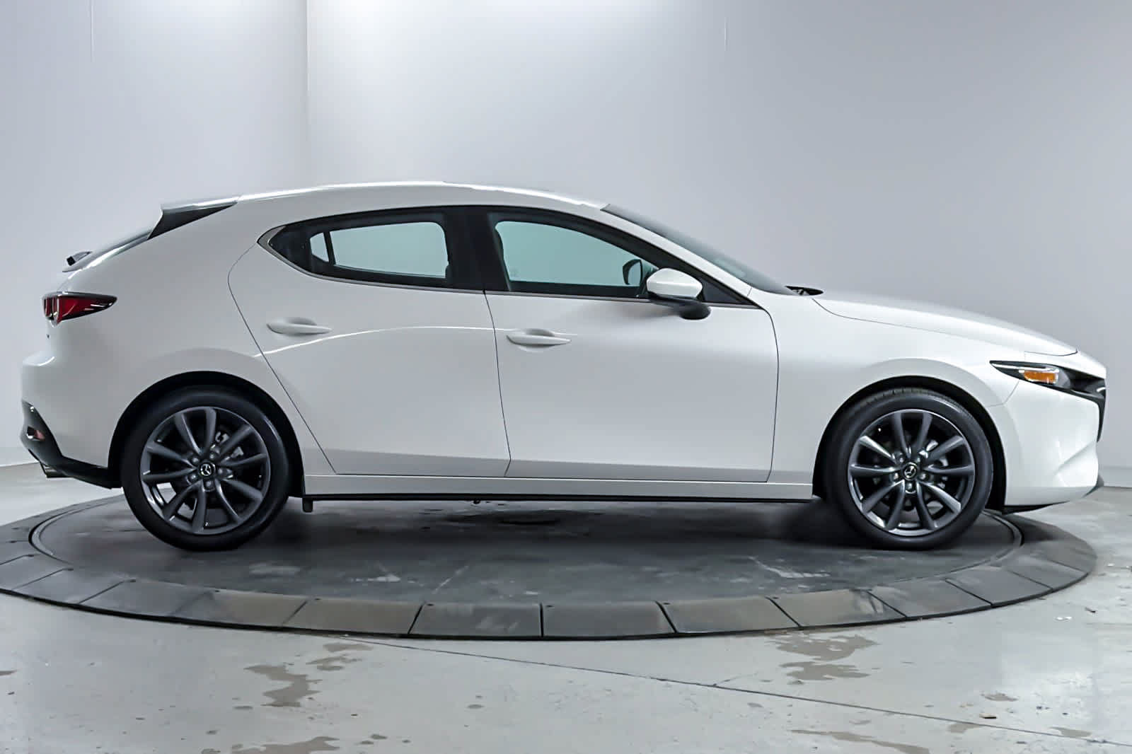 Used 2025 MAZDA MAZDA3 s FWD image 8
