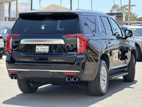 Used 2024 GMC Yukon Denali AWD/4WD image 7