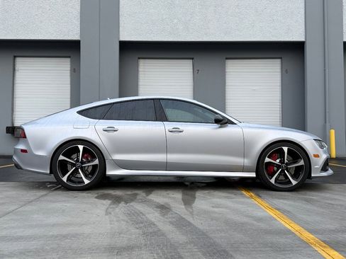 Used 2016 Audi RS 7 Prestige AWD/4WD image 2