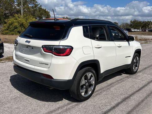 Used 2018 Jeep Compass Limited w/ Navigation Group image 3