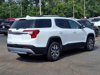 Used 2023 GMC Acadia SLE w/ Driver Convenience Package