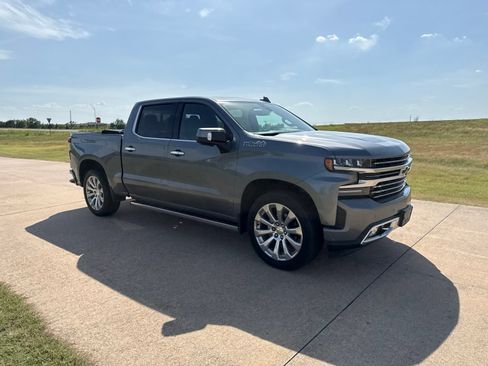 Used 2019 Chevrolet Silverado 1500 High Country AWD/4WD image 14