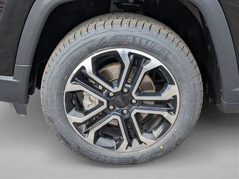 Used 2022 Jeep Compass Limited w/ Sun and Sound Group AWD/4WD image 9