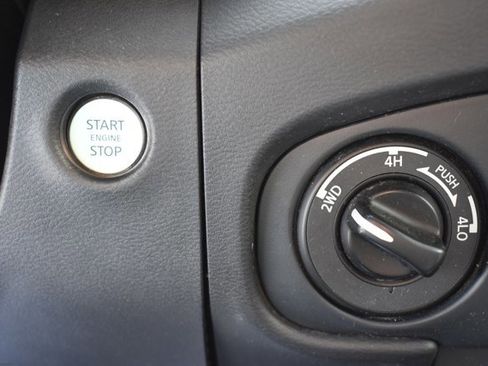 Used 2022 Nissan Frontier S w/ Technology Package AWD/4WD image 25