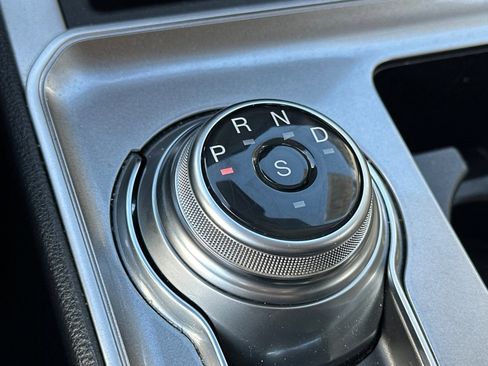 Used 2023 Ford Edge SEL image 15