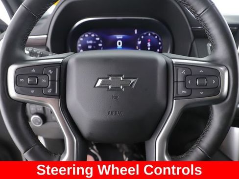 Used 2024 Chevrolet Suburban Z71 w/ Luxury Package AWD/4WD image 23