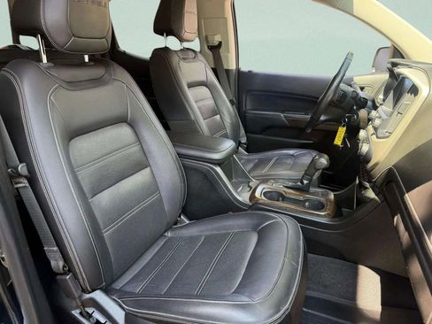 Used 2019 GMC Canyon Denali image 8