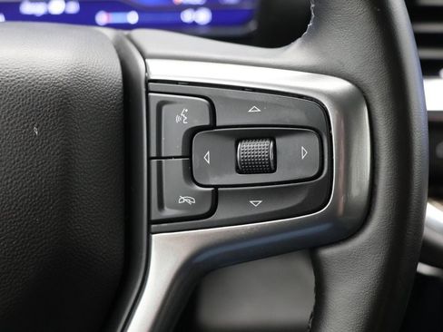 Used 2024 Chevrolet Silverado 1500 LT image 25