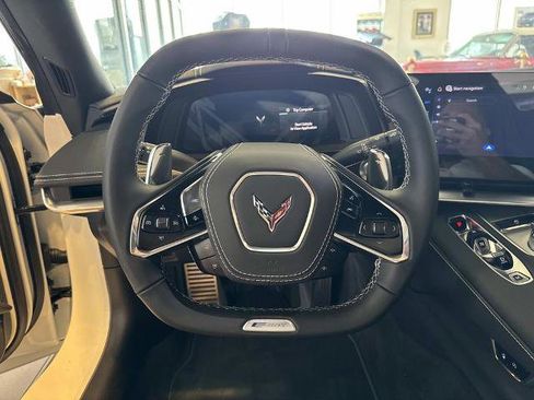 New 2025 Chevrolet Corvette E-Ray image 16