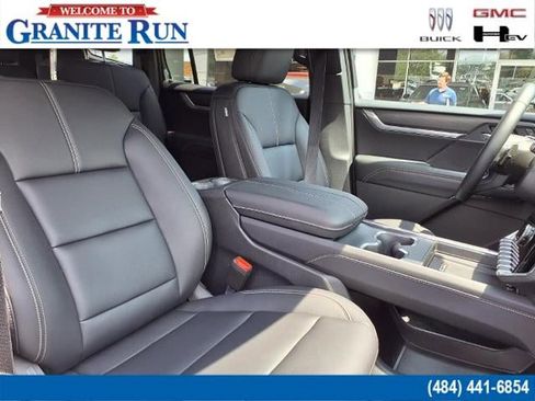 New 2025 GMC Acadia Elevation w/ Elevation Premium Package image 6