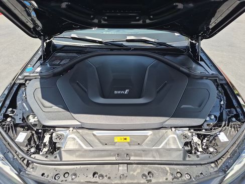 New 2026 BMW i4 eDrive40 w/ Parking Assistance Package RWD image 34