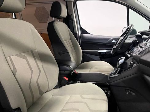 Used 2018 Ford Transit Connect XLT FWD image 10