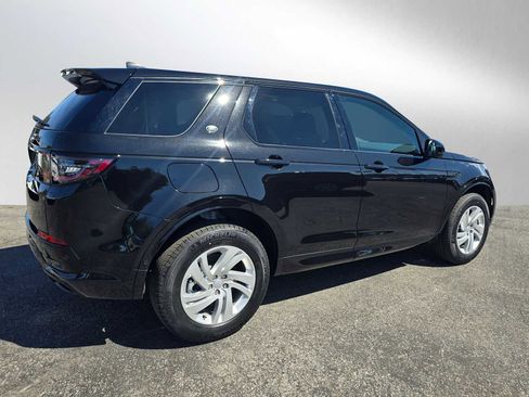Certified 2024 Land Rover Discovery Sport S image 5