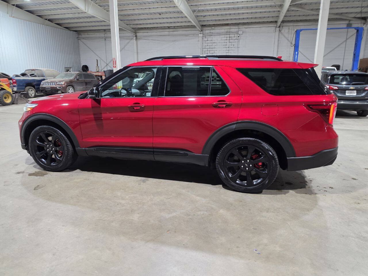 Used 2020 Ford Explorer ST w/ ST Street Pack AWD/4WD image 6