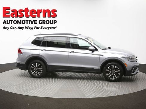 Used 2024 Volkswagen Tiguan S image 43