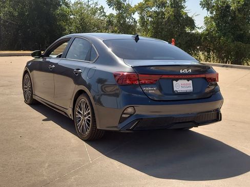 Used 2023 Kia Forte GT-Line w/ GT-Line Premium Package FWD image 2