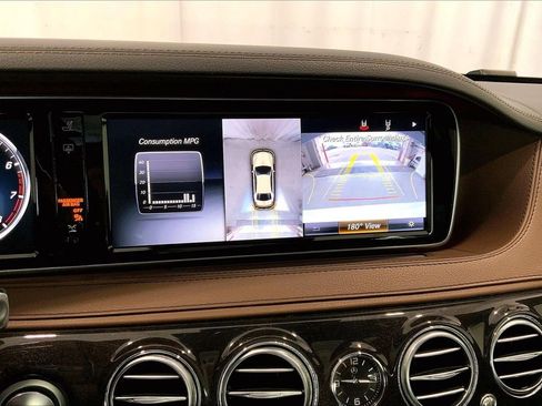Used 2016 Mercedes-Benz S 550 Sedan image 24