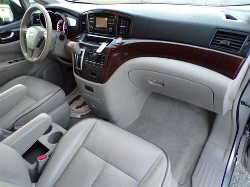 Used 2012 Nissan Quest SV w/ Value Cargo Pkg image 18