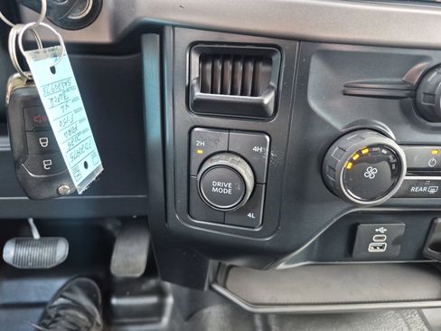 Used 2025 Ford F150 XL w/ Equipment Group 103A High image 29