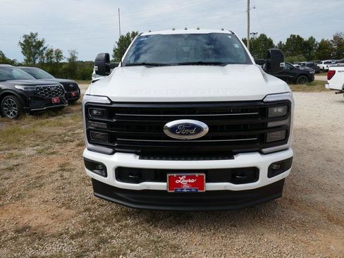 New 2026 Ford F250 Platinum image 8